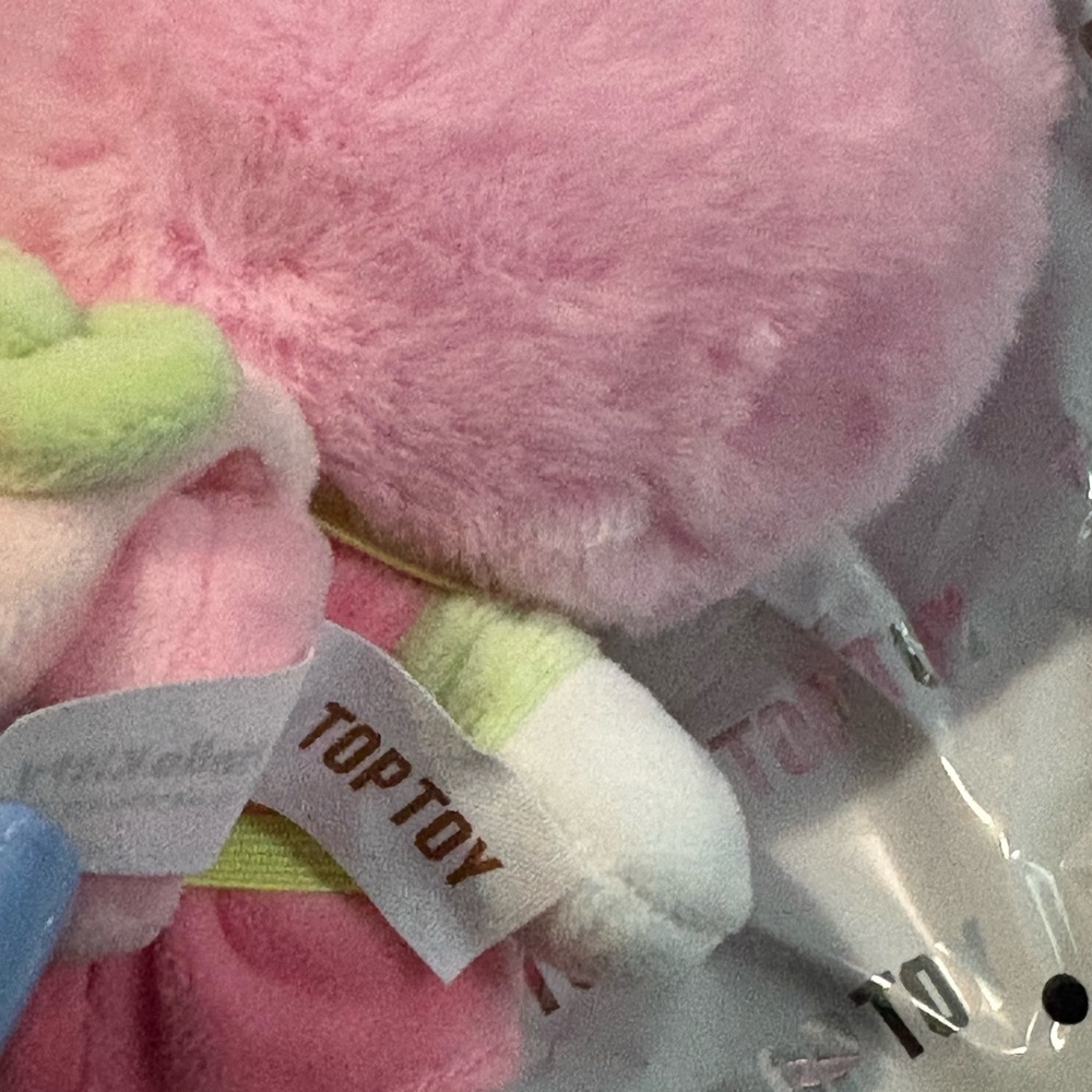 MINISO Sanrio Hello Kitty Fruity Paradise Plush Pendant - Picture 3 of 6